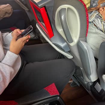 Kamil Koç Otobüsünde Bozuk Koltuk Yüzünden Rahatsız Edici Bir Yolculuk Deneyimi