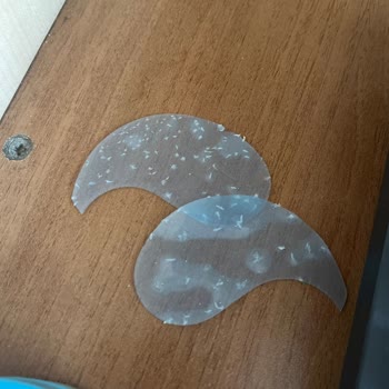 Göz Altı Maskesinde Anormal Buzlanma Görüntüsü Ve Kullanım Endişesi