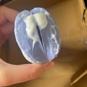 Hasarlı Vücut Losyonu Teslimatı İçin Çözüm Ve Destek Bekliyorum