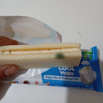 Ozmo Çocuk Ürünü Yoğurtta Son Kullanma Tarihinden Önce Küf Sorunu Yaşadım