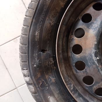 Kısa Sürede Yarılmış Lassa Lastik İçin Garanti Reddi Mağduriyeti