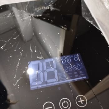 Kırık Gelen Isıtıcı İçin 12 Gündür Çözüm Sunulmuyor, Müşteri Hizmetleri Yetersiz