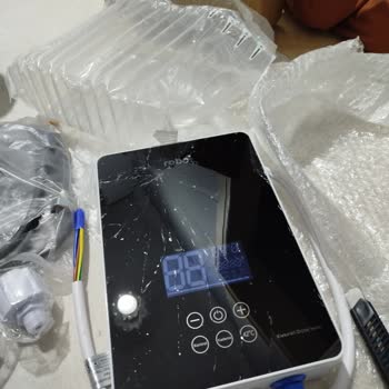 Kırık Gelen Isıtıcı İçin 12 Gündür Çözüm Sunulmuyor, Müşteri Hizmetleri Yetersiz