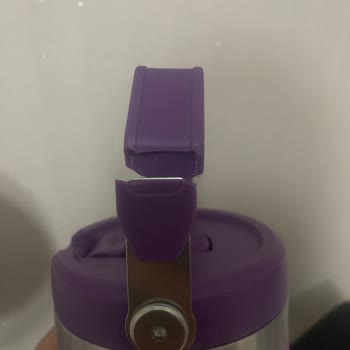 Stanley Matarada Kolay Kırılan Kapak Ve Yetersiz Müşteri Hizmeti Deneyimi