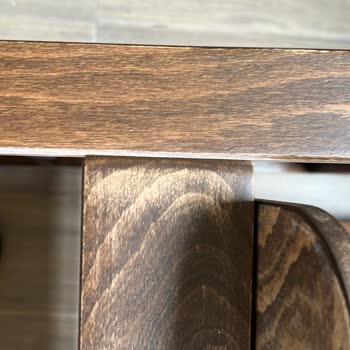 Hasarlı Ve Yanlış Renkli Koltuk Teslimatı Sonrası Bir Aydır Çözüm Sunulmadı