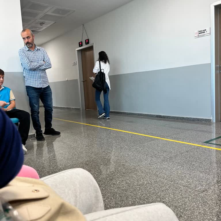 Didim Devlet Hastanesi Acil Servisinde Uzun Bekleme Ve Yetersiz Hizmet