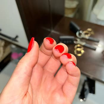 Pendik Hair & Nail Özensiz Yapılan İşlem