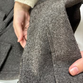 Bershka Ceketimde Tüylenme Ve Mağaza Müdürünün Kırıcı Tavrı Sonrası Çözümsüzlük