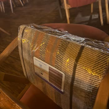 English Home'da Poşet Eksikliği Müşteri Deneyimini Zedeliyor