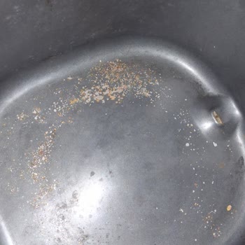 Kumtel Airfryer Haznesinde Soyulma Ve Paslanma Sorunu, Parça Değişimi Talebi