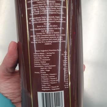 File Market Aldığım Çikolatanın İçinden Kurt Çıktı