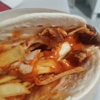 Eksik Döner, Cevapsız Restoran: Ücretimin Karşılığını Alamıyorum!