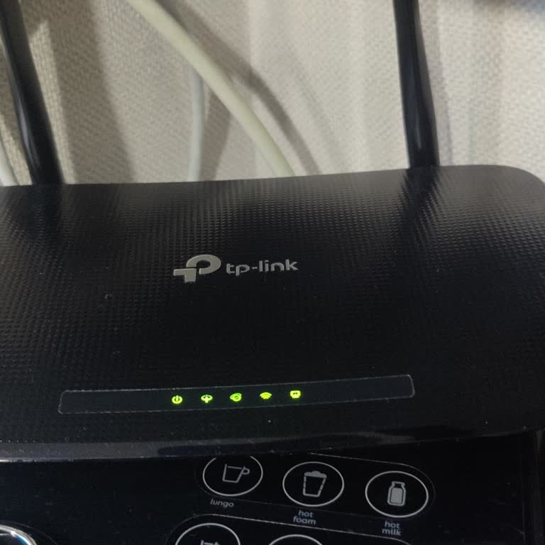 Bir Haftadır Sürekli Kesilen İnternet İçin Çözüm Bekliyorum