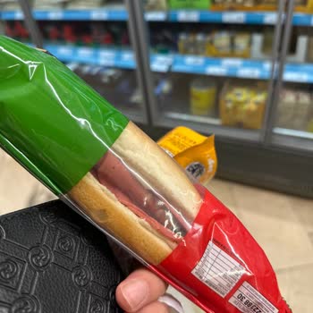 Sandviçin İçinde Kıl Buldum, Hijyen Ve Denetim İstiyorum