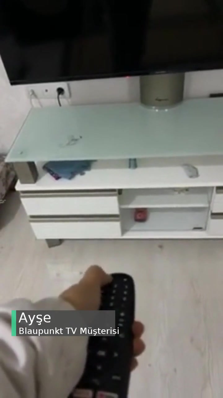 Blaupunkt TV Açılmıyor Donuyor. Servis İlgilenmiyor. Telefonları Açmıyor! videonun kapak resmi