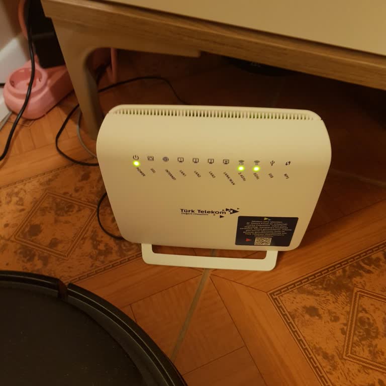 TTNET Ev İnterneti Bir Haftadır Kesik, Sorun Çözülemiyor