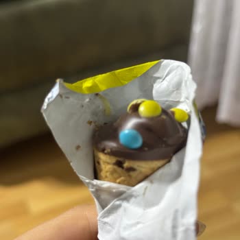 Korner Çikolatada Kurt Çıkmasıyla Yaşanan Hijyen Ve Güven Kaybı