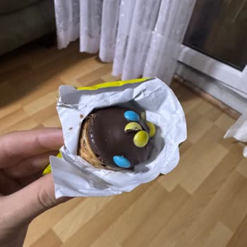 Korner Çikolatada Kurt Çıkmasıyla Yaşanan Hijyen Ve Güven Kaybı