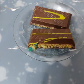 Aldığım Çikolatanın İçinden Plastik Madde Çıktı