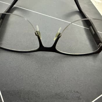 İşbir Optik Garanti Kapsamındaki Camlarda Kalite Sorunu Ve Müşteri Hizmetlerine Ulaşılamıyor