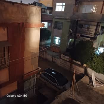 Sokak Lambası Arızası Mahalle Güvenliğini Tehdit Ediyor, Çözüm Bekliyoruz