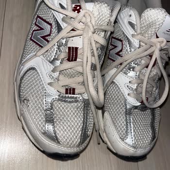 Kısa Sürede Yırtılan Ayakkabı İçin Garanti Ve Değişim Talebi