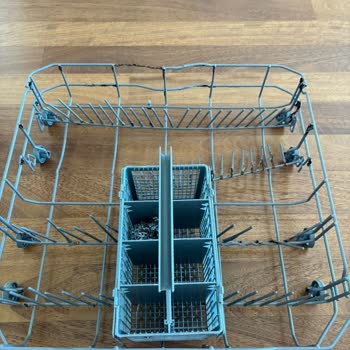 Franke Bulaşık Makinesi Sepetlerinde Kronik Paslanma Ve Yedek Parça Sorunu