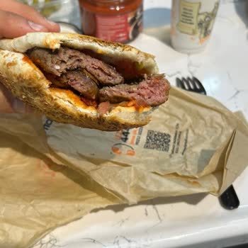 Köfteci Yusuf Çiğ Köfte ve İlgisiz Hizmet: Hayal Kırıklığı