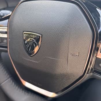 Peugeot 408 Kornasında Garanti Kapsamında Kabarma Sorunu Ve Servis Reddi