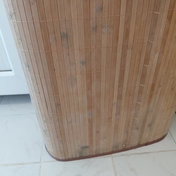 Kısa Sürede Küflenen Çamaşır Sepeti Ve Mağaza İlgisizliği