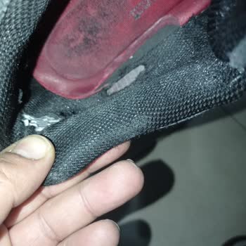 FLO'dan Aldığım Ayakkabıda Üretim Hatası Ve Değişim Talebimin Reddedilmesi