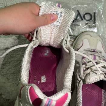 Skechers Ayakkabıda Erken Tabanda Çökme Ve Garanti Sürecinde Destek Eksikliği