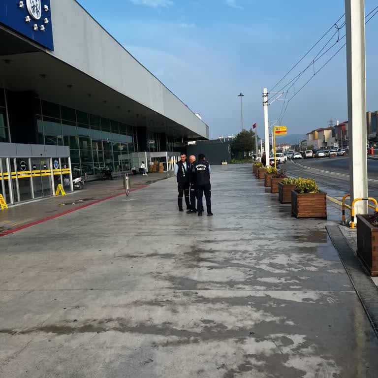 Bursa Otogarı'nda Zabıta Ekiplerinin Alaycı Ve Yanıltıcı Davranışı