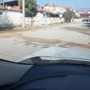 Süleyman Demirel Mahallesinde Bitmeyen Su Kesintisi Ve Bozuk Yollar Mağduriyeti