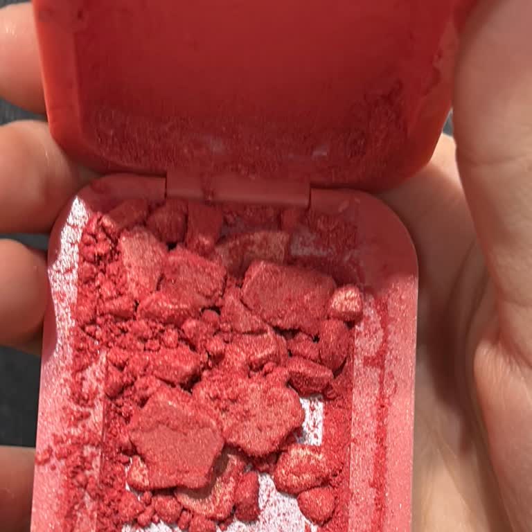 Kırık Ürün Teslimatı Ve Müşteri Hizmetlerine Ulaşılamıyor