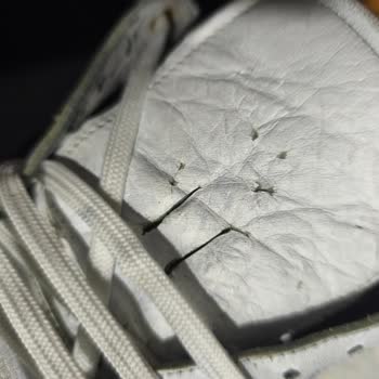 Aldığım Derimod Sneaker Kısa Sürede Bozuldu, Değişim Veya İade Talep Ediyorum