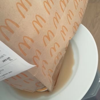 Islanan Sipariş Ve Ücret İadesi Talebi: Getir Yemek Üzerinden McDonald's Deneyimi