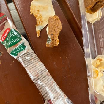 A101 Son Kullanma Tarihi Geçmemiş Üründe Küf Şoku Ve İlgisizlik