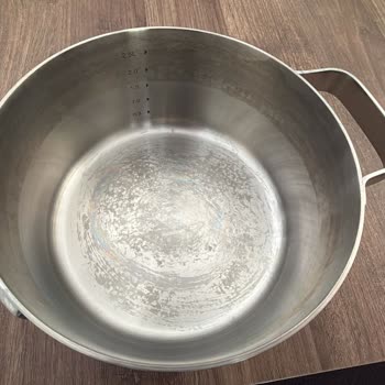 İlk Kullanımda Tencerede Lekelenme Ve Renk Değişimi Yaşadım, İade Talebim Reddedildi