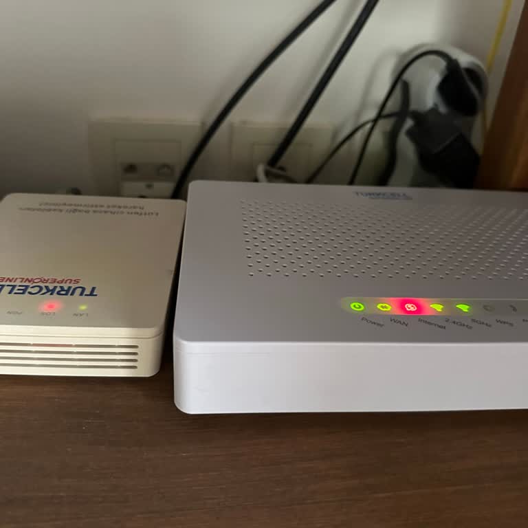 Sürekli İnternet Kesintisi Ve Yüksek Fiyata Rağmen Hizmet Alamama Mağduriyeti