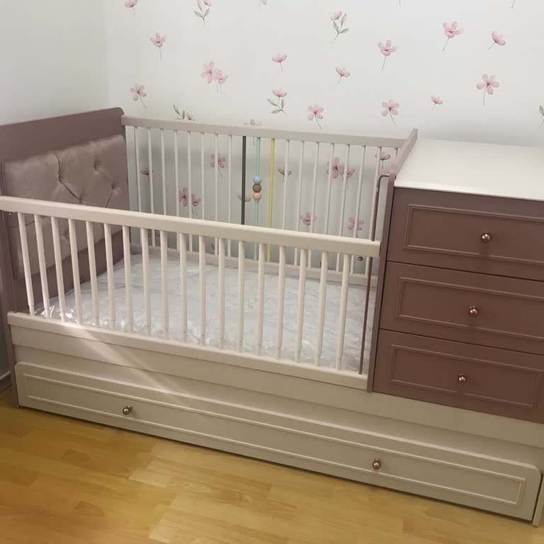 Çilek Mobilya Teslimat Gecikmesi Ve Eksik Ürün Mağduriyeti