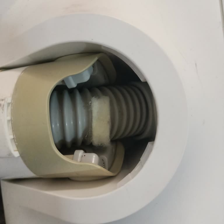 Yapıştırılan Boruya Yüksek Ücret Ve Haksız Uygulamalar Mağduriyet Yarattı