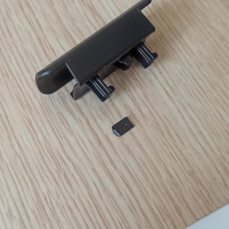 Amazon Türkiye'den Satın Aldığım Monitör Kullanılmış Ve Hasarlı Geldi