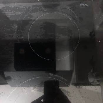 Yeni Alınan Siemens Ocakta Cam Yüzeyde Kendiliğinden Oluşan Çizikler Mağduriyet Yarattı