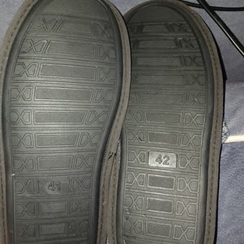 A101'den Farklı Numaralı Terlikler Ve İade Talebime Çözüm Bulunmaması