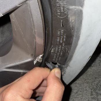 Garenta Küçük Hasara Fahiş Ücret Ve Yetersiz Bilgilendirme Mağduriyeti!