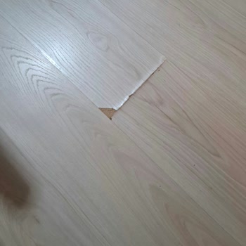 Yan Sanayi Kazan Yüzünden Çamaşır Makinesi Bozuldu, Parkeler Zarar Gördü