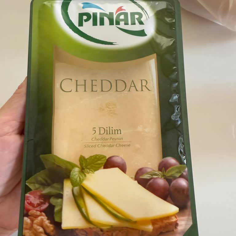 Tarihi Geçmemiş Pınar Cheddar Peynir Bozuk Çıktı