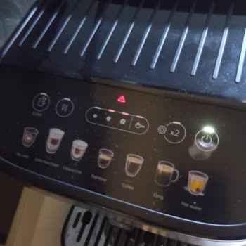 Gallery Crystal Yeni Aldığım Kahve Makinesi 2. Kullanımda Bozuldu