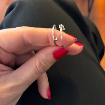 Aldığım Yüzük Sürekli Kırıldı, Çözüm Yerine Mağdur Edildim